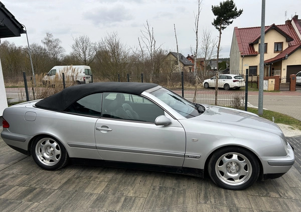 Mercedes-Benz CLK cena 8300 przebieg: 275200, rok produkcji 1998 z Nowa Ruda małe 781